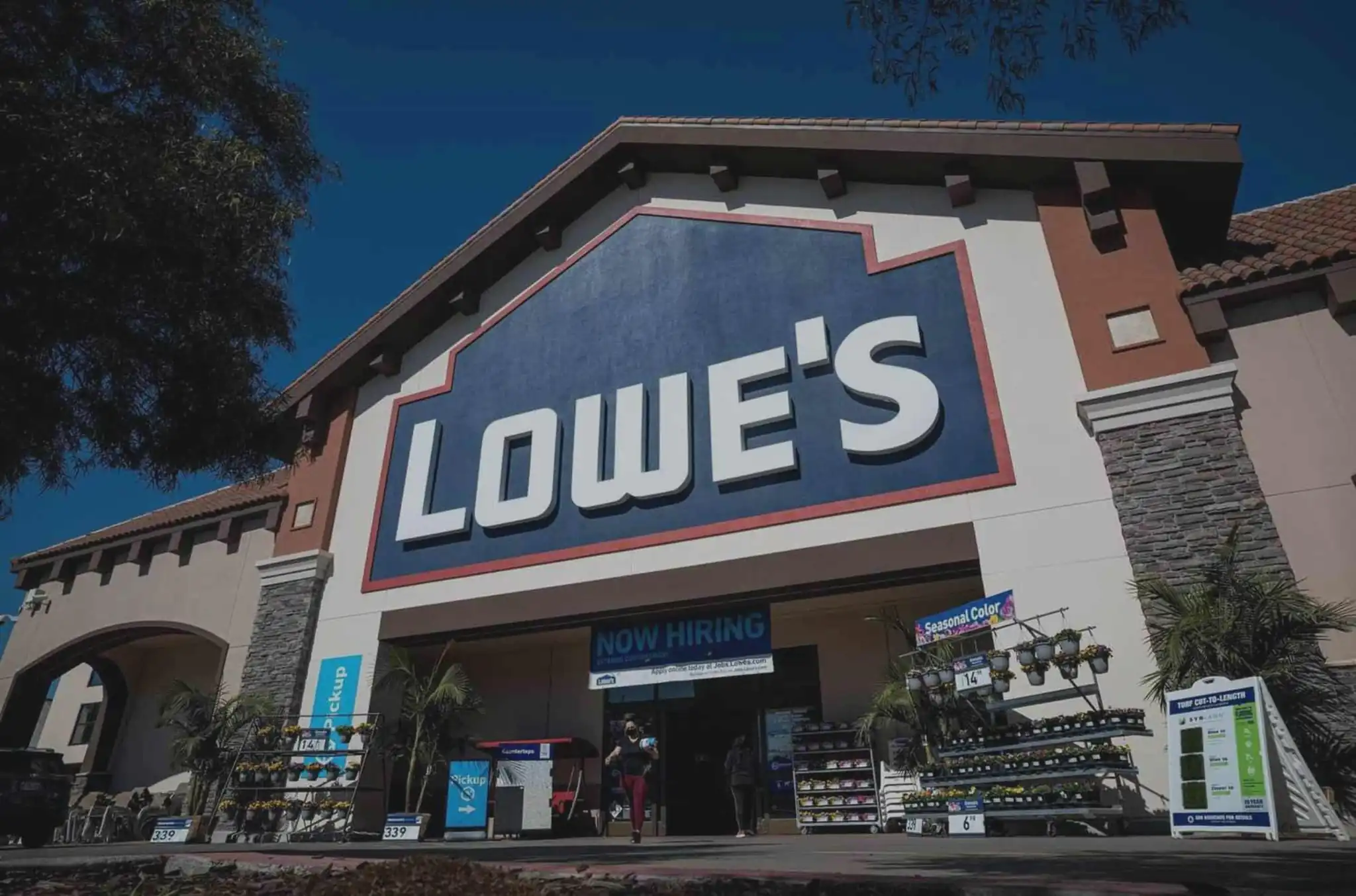 Interaction Metrics looks at Lowe's Net Promoter Surveys and customer interaction
